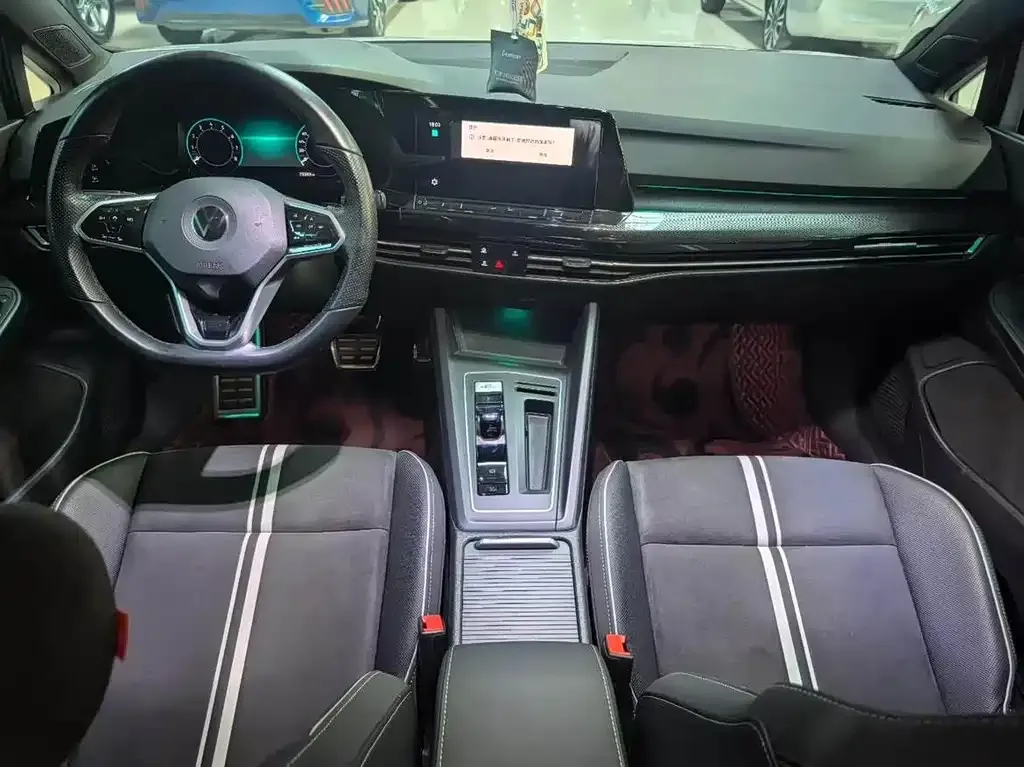 Volkswagen Golf 2021 из CN, фото 6