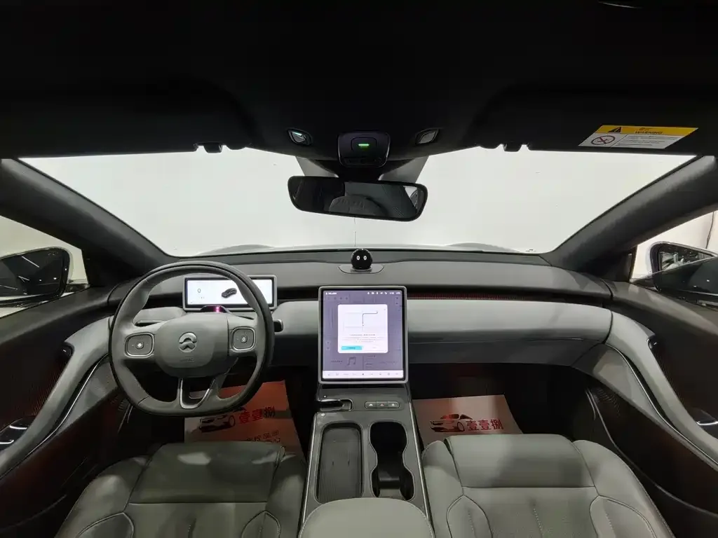 NIO ET5T 2024 из CN, фото 9