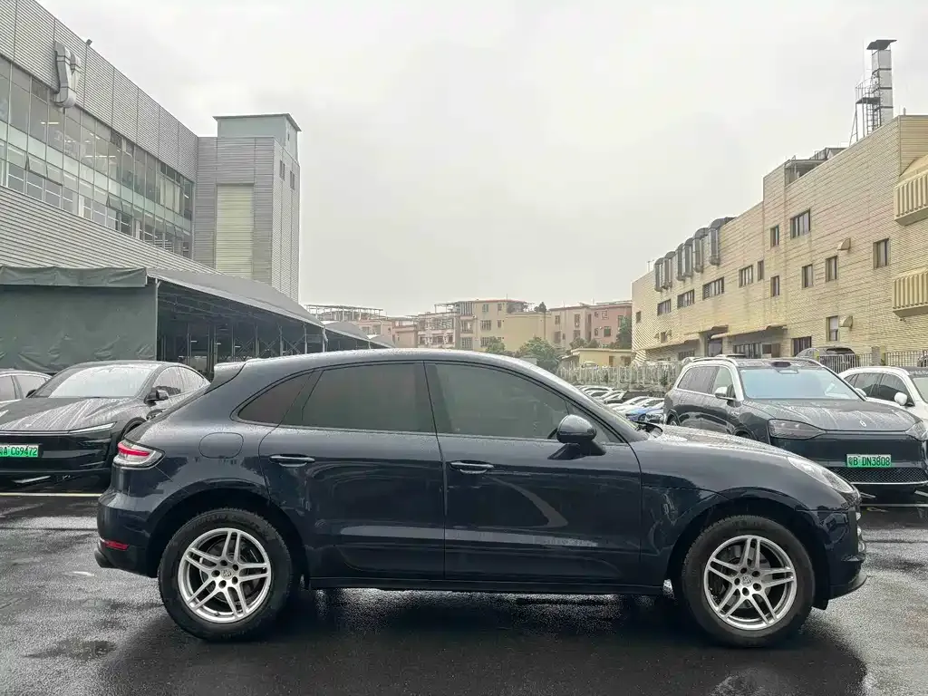 Porsche Macan — фото 3