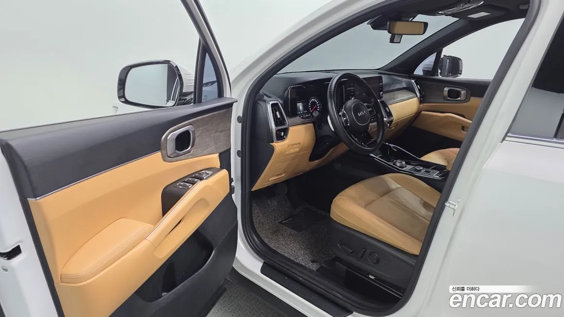 Kia Sorento — фото 4
