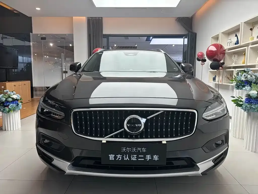 Volvo V90 — фото 2