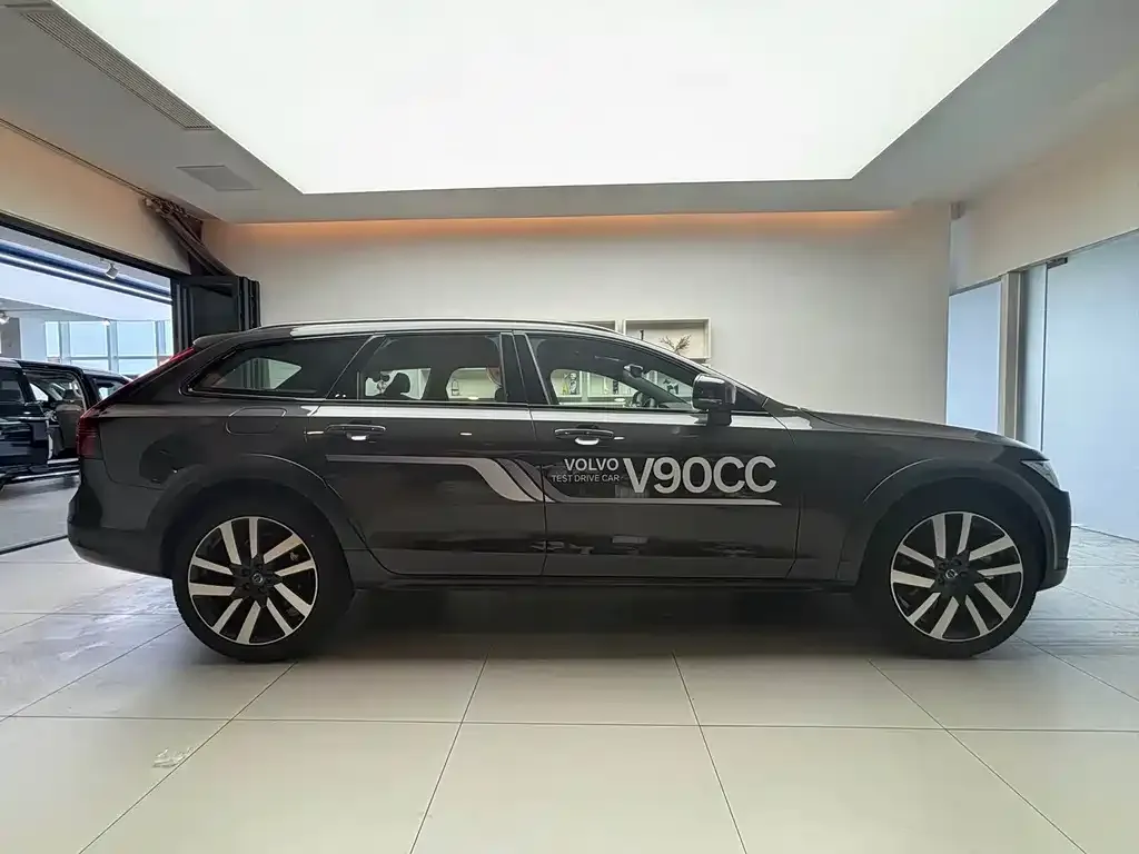 Volvo V90 — фото 3