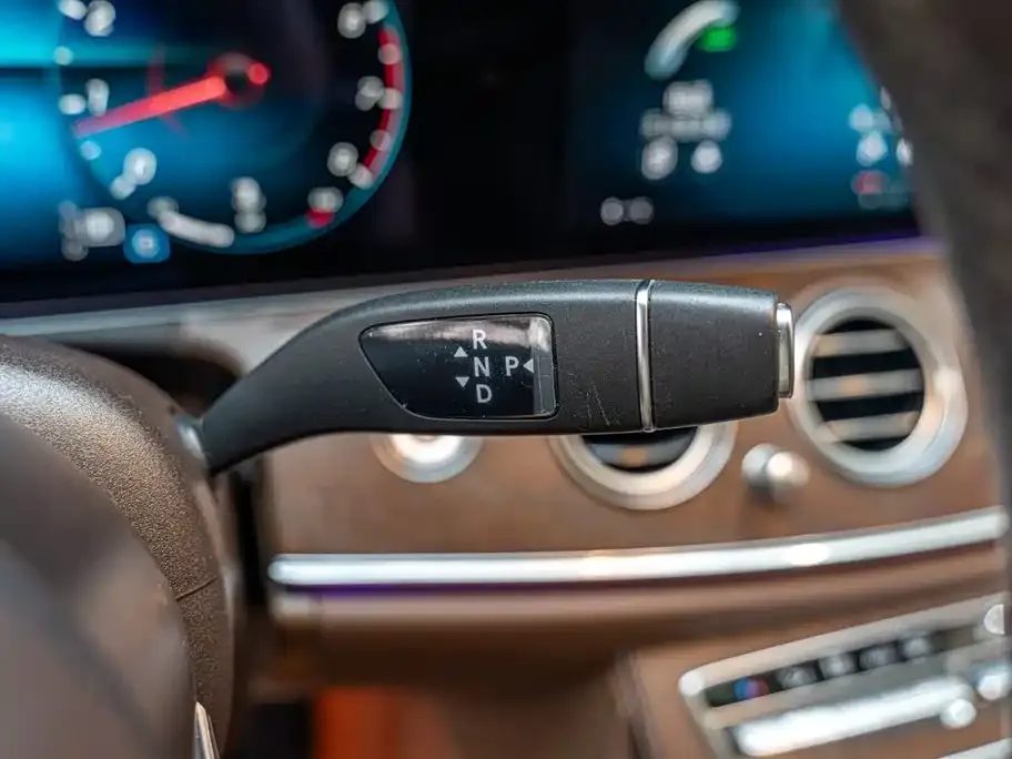 Mercedes-Benz E-Class 2023 из CN, фото 5