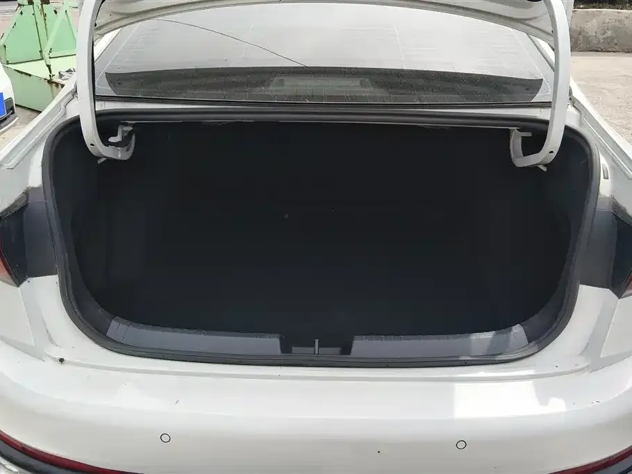 Volkswagen Sagitar 2024 из CN, фото 2