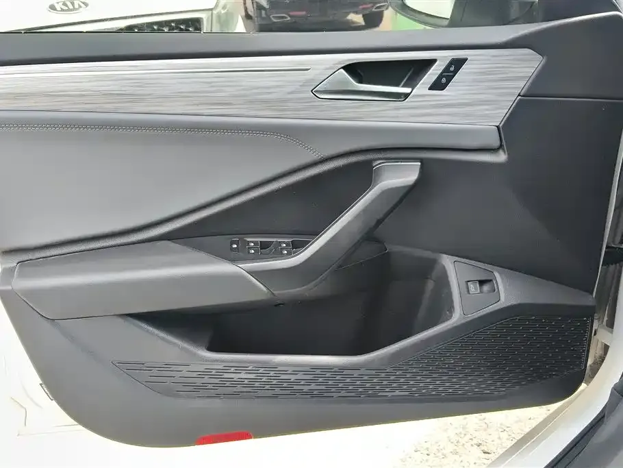 Volkswagen Sagitar 2024 из CN, фото 5