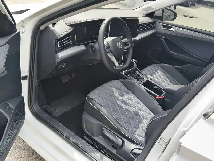 Volkswagen Sagitar 2024 из CN, фото 7