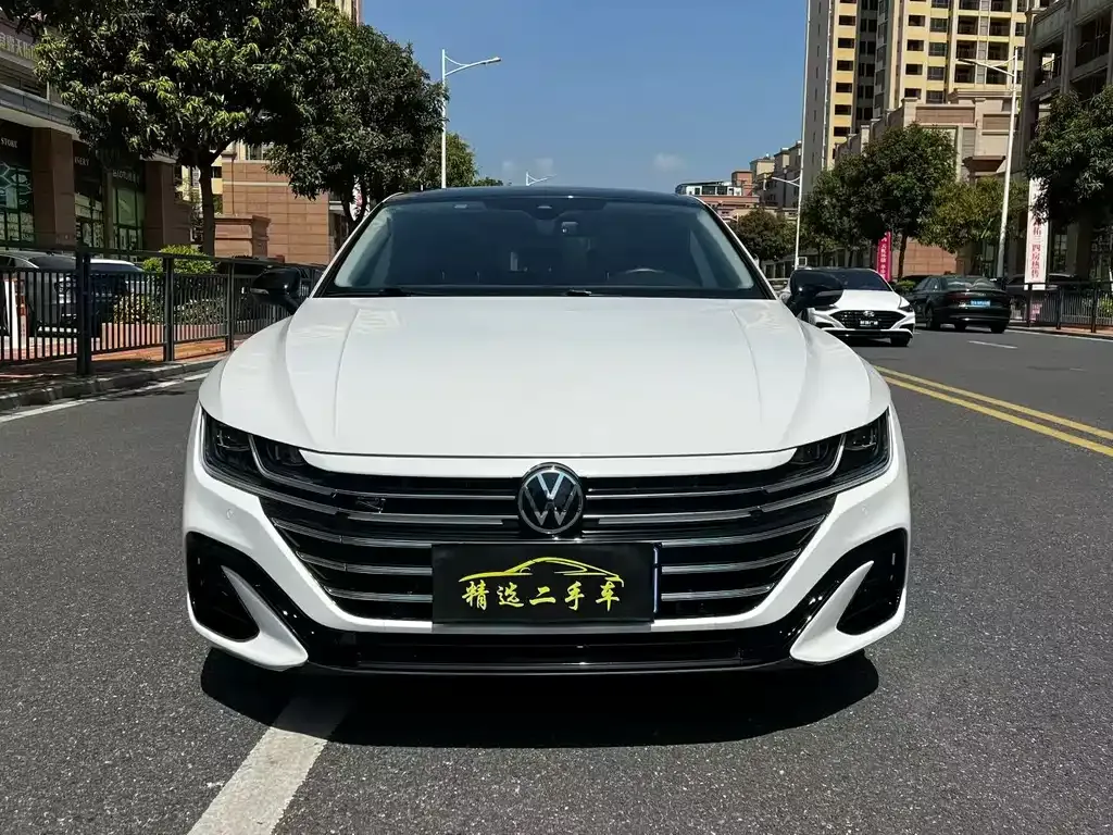 Volkswagen CC 2023 из CN, фото 6