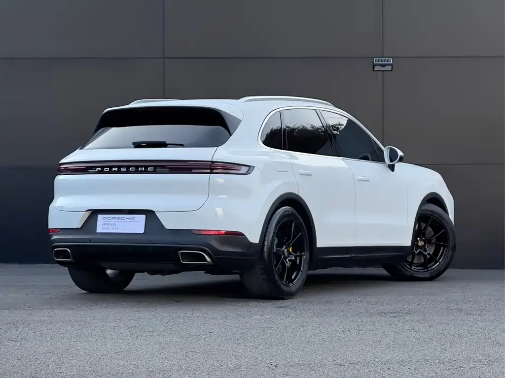 Porsche Cayenne — фото 2