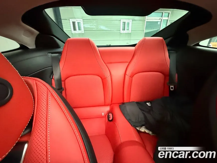 Mercedes-Benz AMG GT 2025 из KR, фото 4