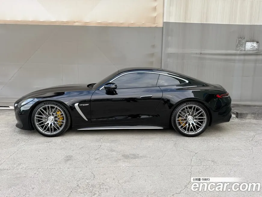 Mercedes-Benz AMG GT 2025 из KR, фото 2