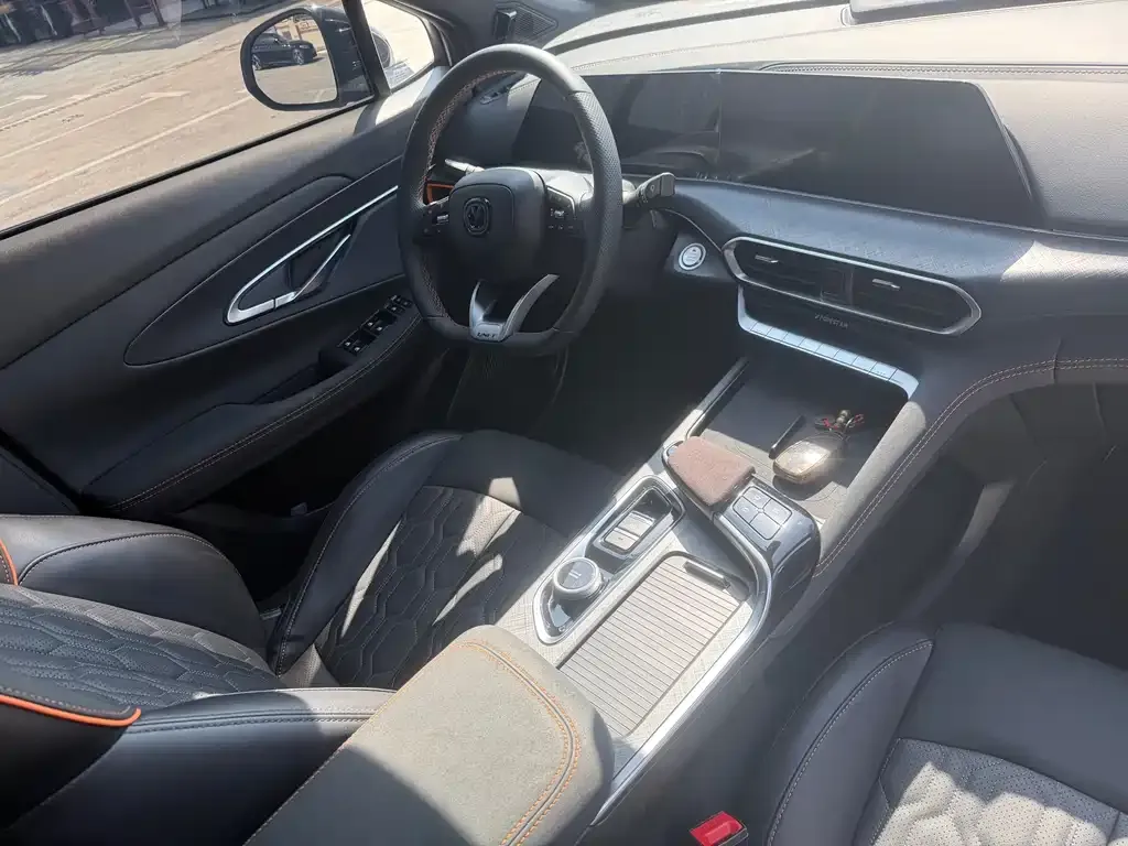 Changan UNI-T 2023 из CN, фото 10