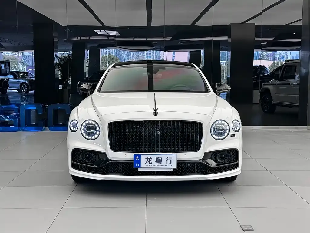 Bentley Flying Spur 2025 из CN, фото 9