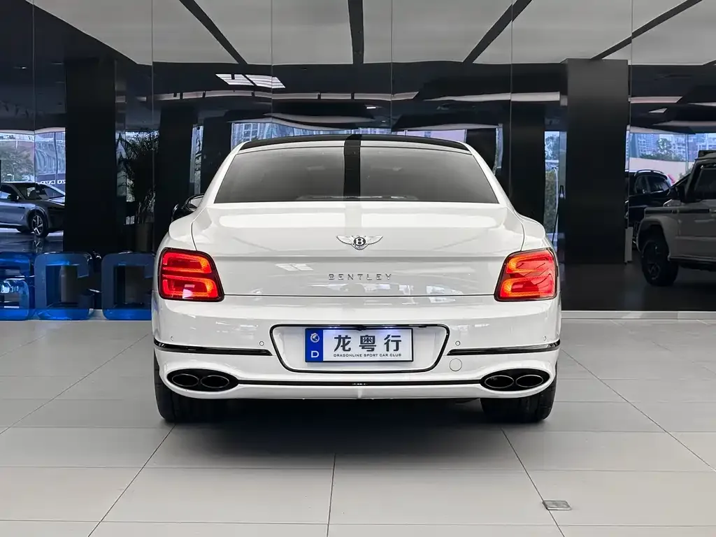Bentley Flying Spur 2025 из CN, фото 6