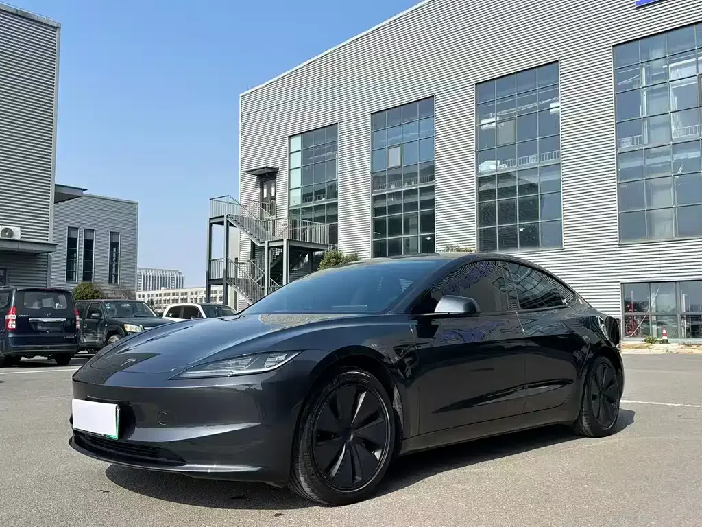 Tesla Model 3 2025 из CN, фото 1