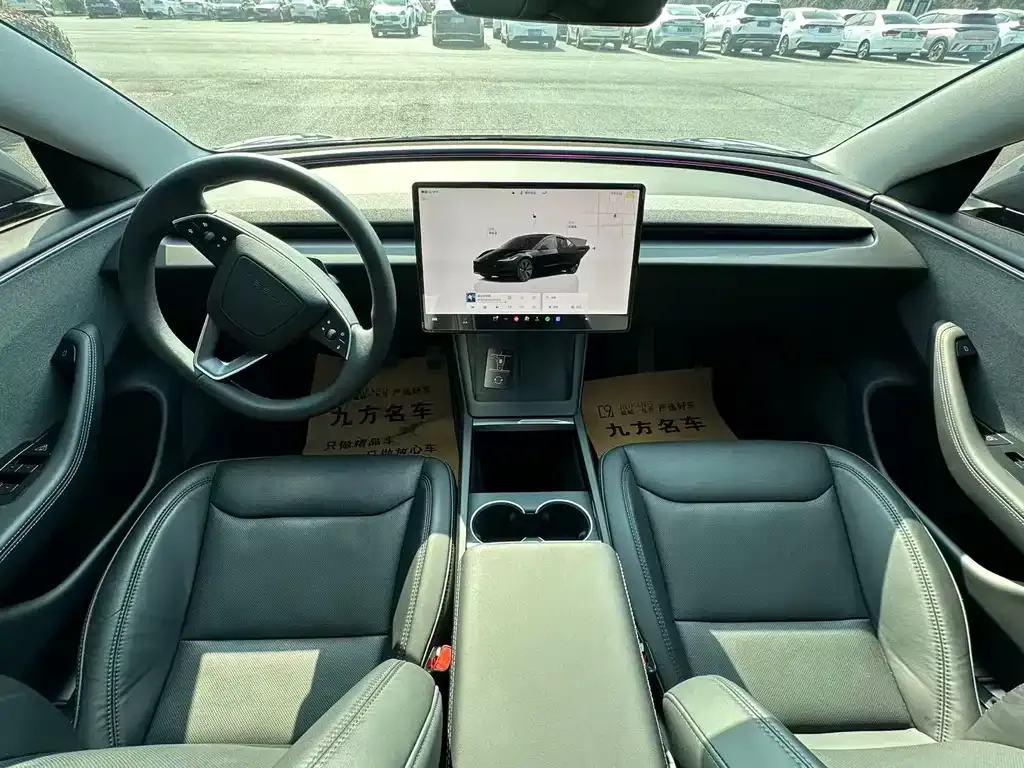 Tesla Model 3 2025 из CN, фото 5