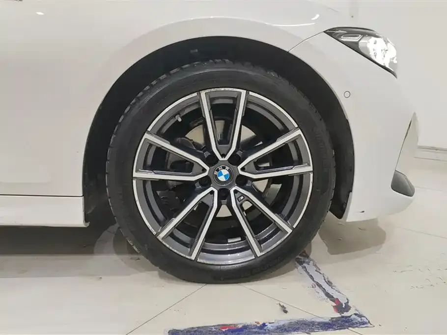 BMW 3 Series — фото 4