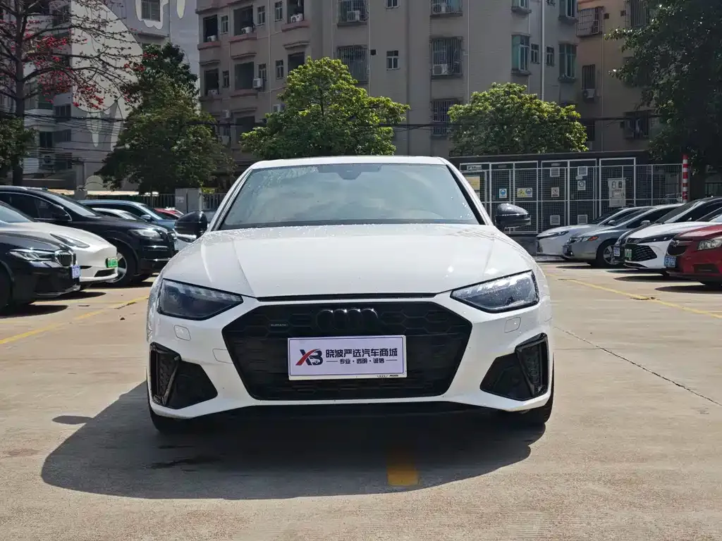 Audi A4L 2023 из CN, фото 8