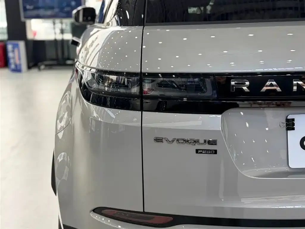 Land Rover Evoque — фото 2