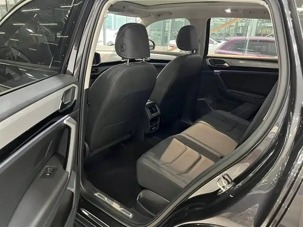 Volkswagen Tayron 2021 из CN, фото 5