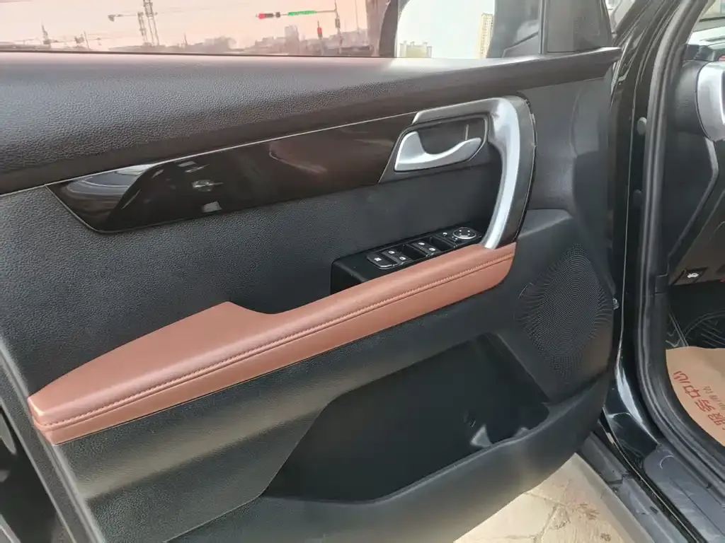 Kia Sportage 2023 из CN, фото 8