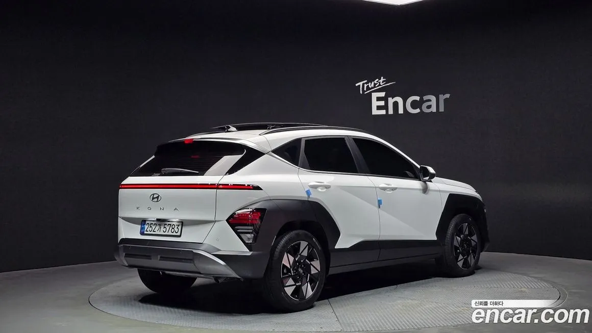 Hyundai Kona 2023 из KR, фото 5