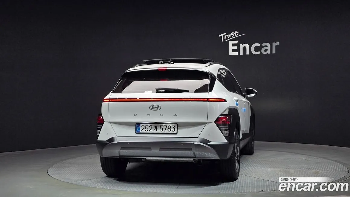 Hyundai Kona 2023 из KR, фото 6