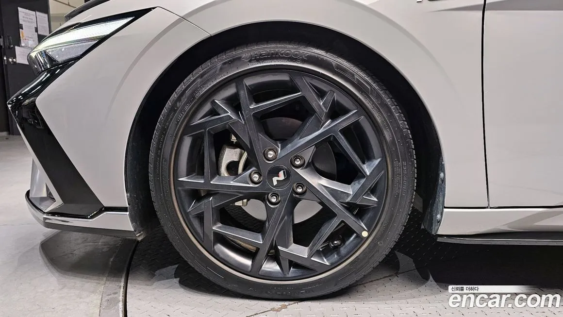 Hyundai AVANTE — фото 4
