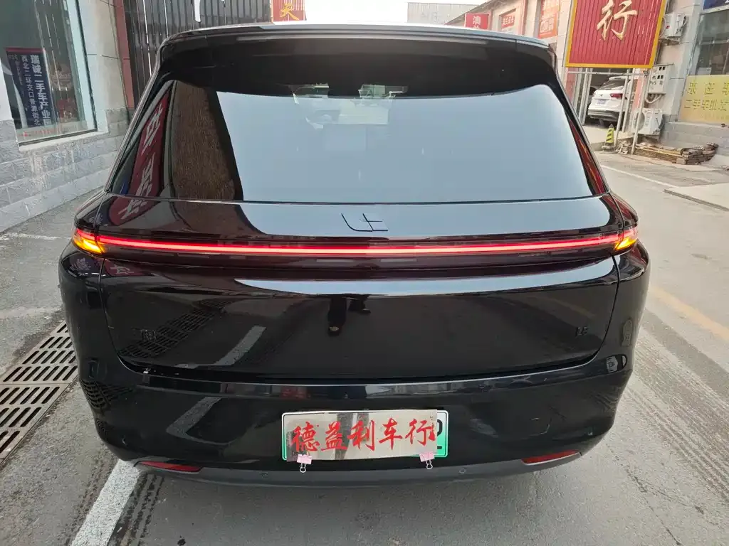 Li Auto L8 2022 из CN, фото 8