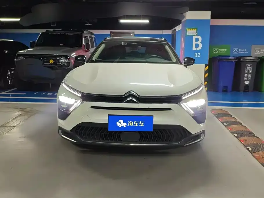 Citroen C5 X 2024 из CN, фото 8