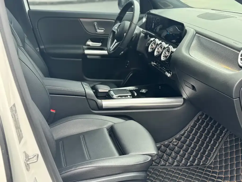 Mercedes-Benz GLA 2021 из CN, фото 3