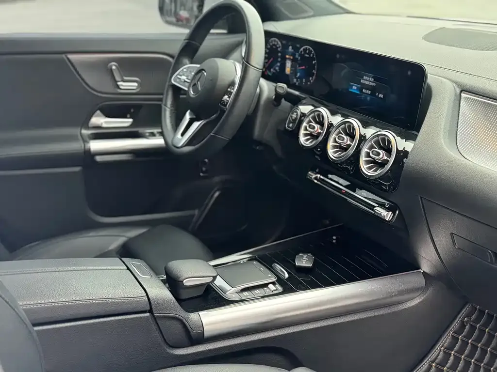 Mercedes-Benz GLA 2021 из CN, фото 8