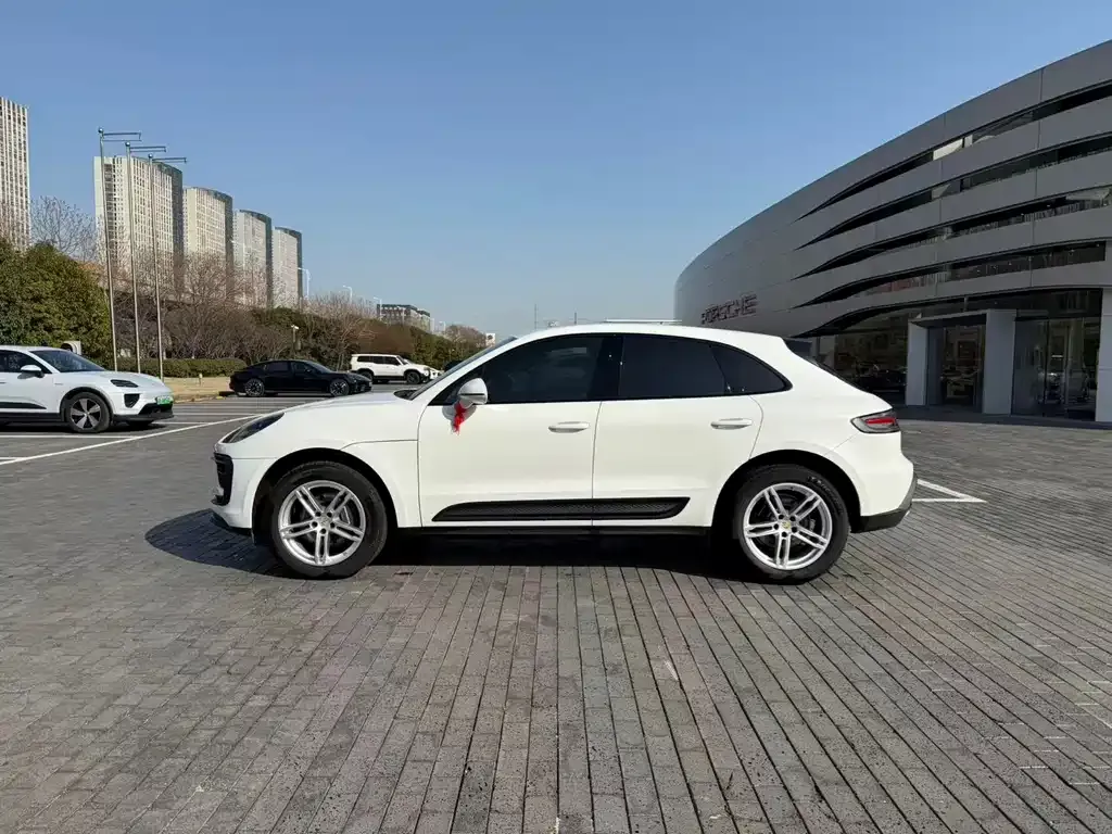 Porsche Macan 2023 из CN, фото 9