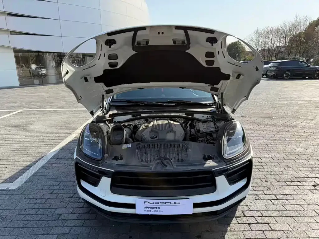 Porsche Macan 2023 из CN, фото 3