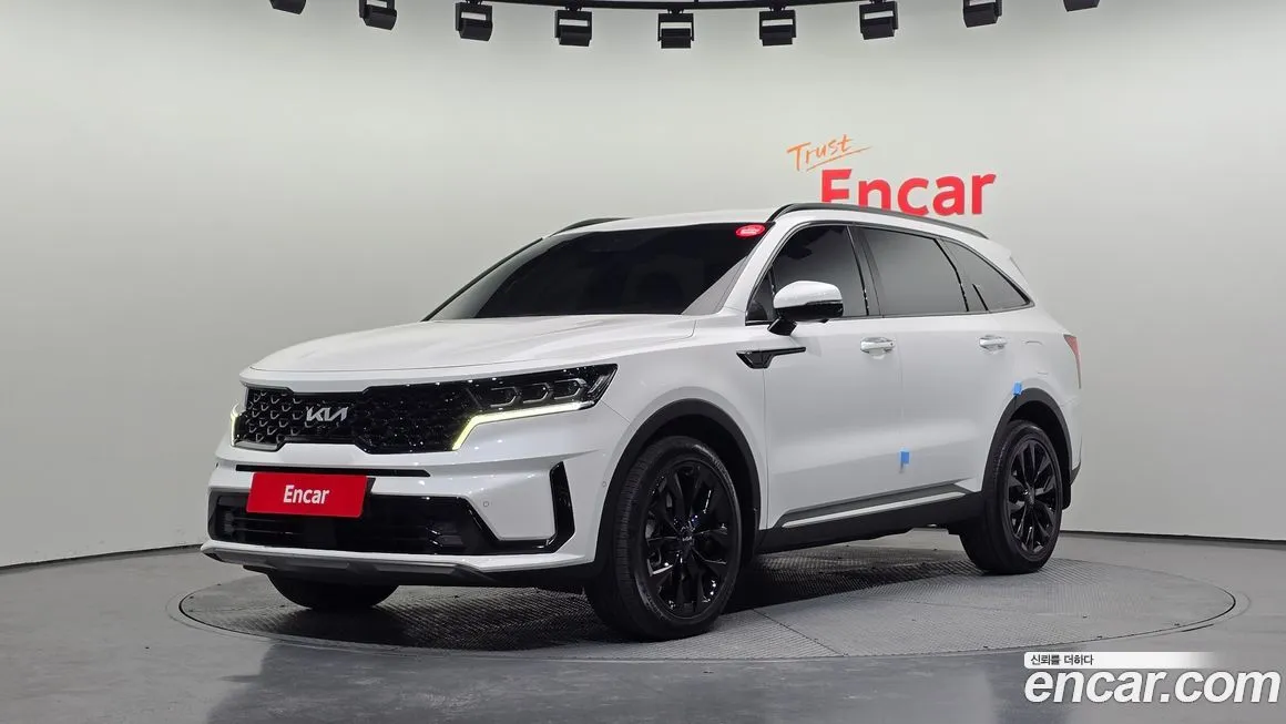 Kia Sorento — фото 1