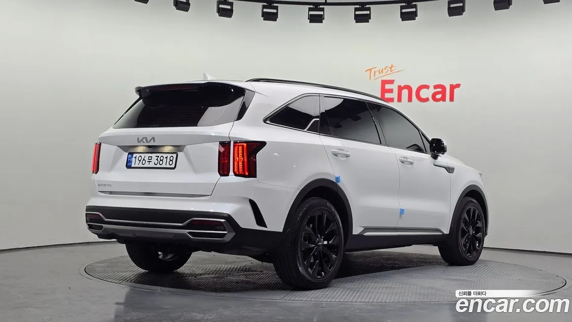 Kia Sorento — фото 4