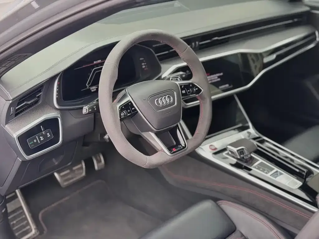 Audi RS 6 2021 из CN, фото 6