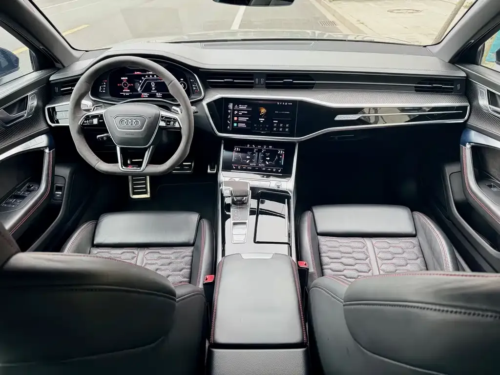 Audi RS 6 2021 из CN, фото 10