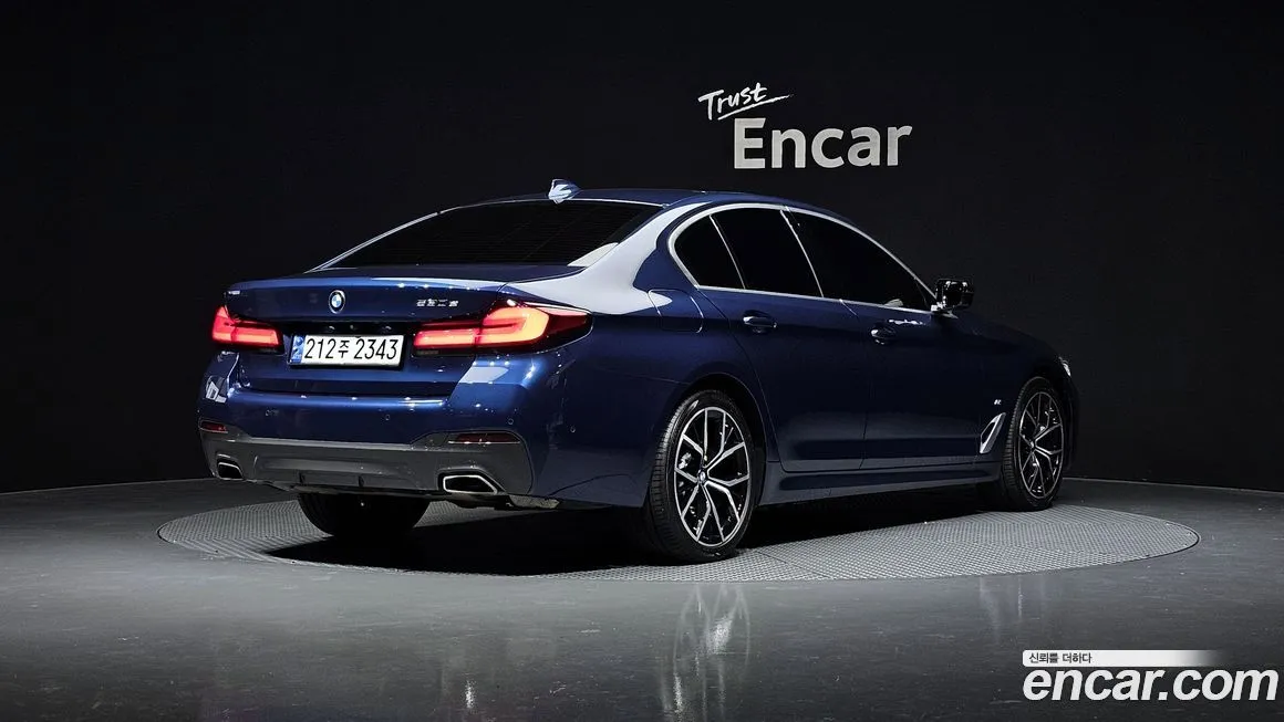 BMW 5-Series 2021 из KR, фото 10