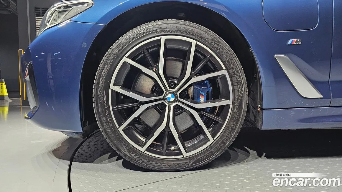 BMW 5-Series 2021 из KR, фото 8
