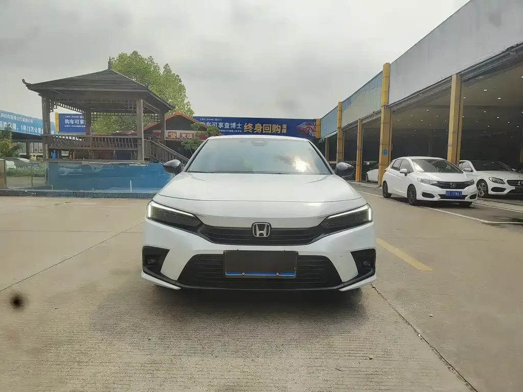 Honda Civic — фото 9