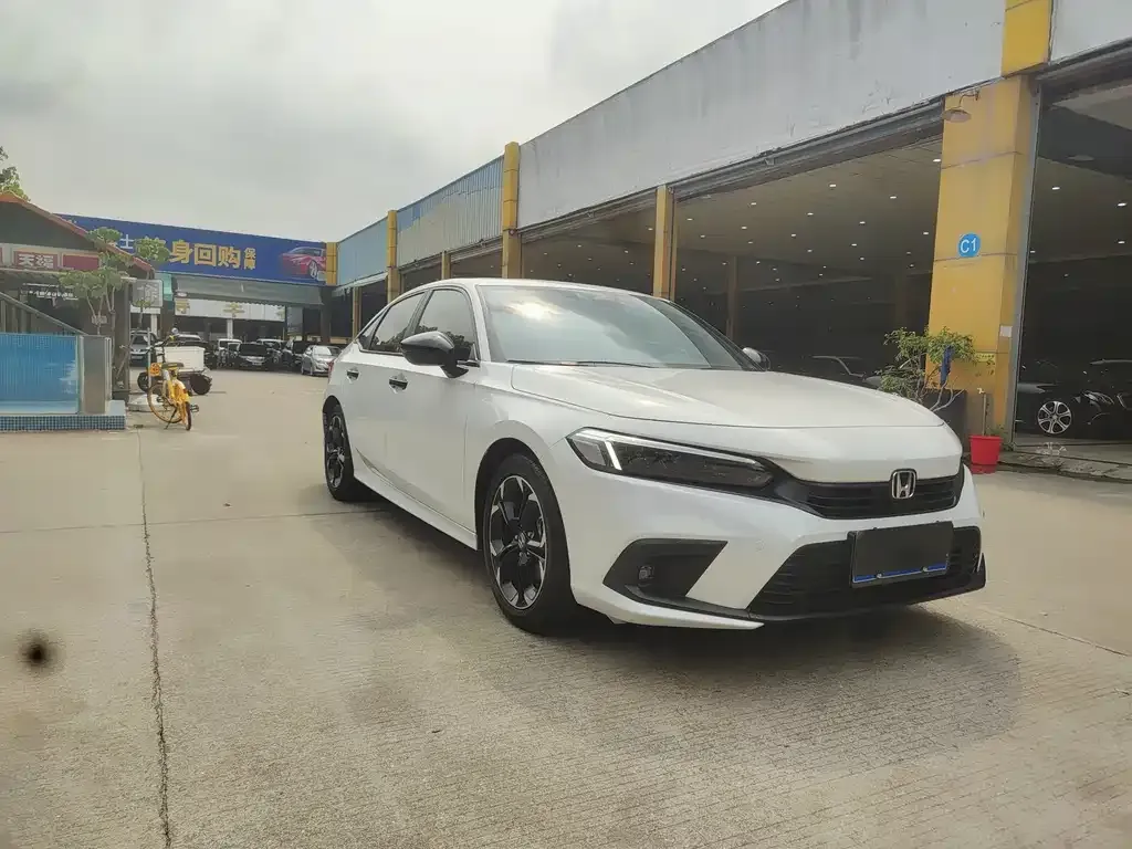 Honda Civic — фото 6