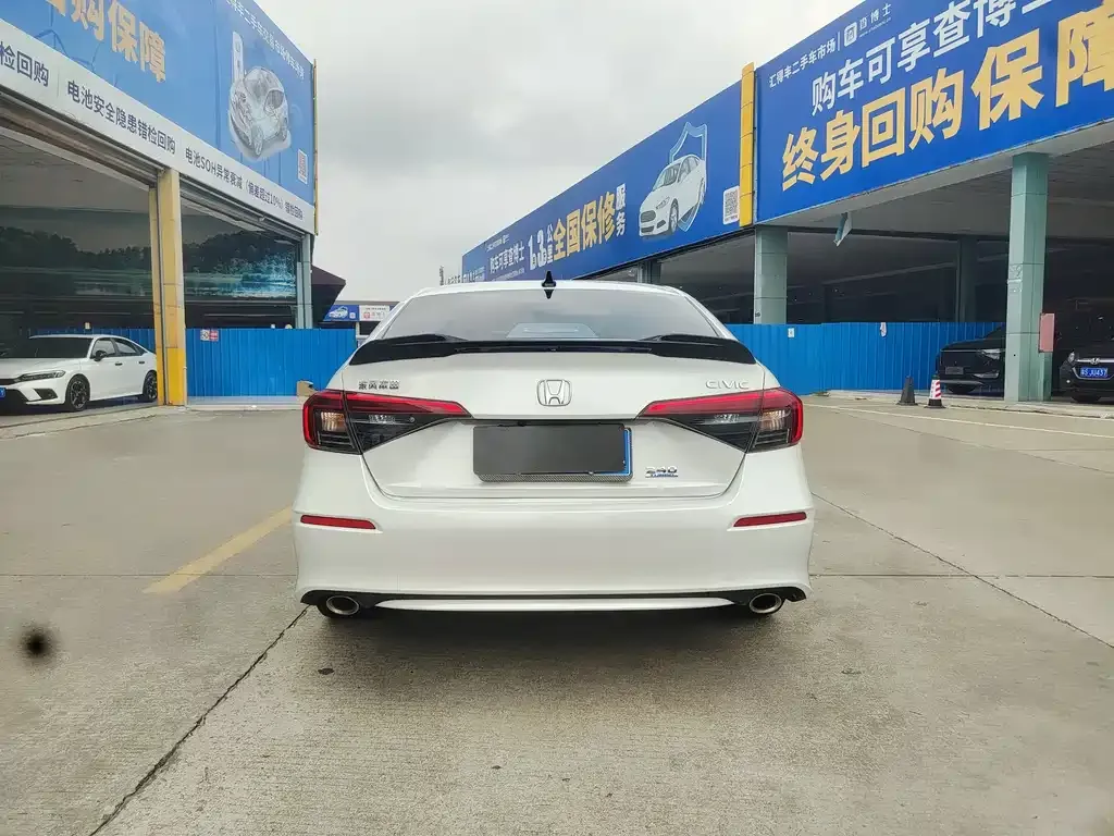 Honda Civic — фото 7