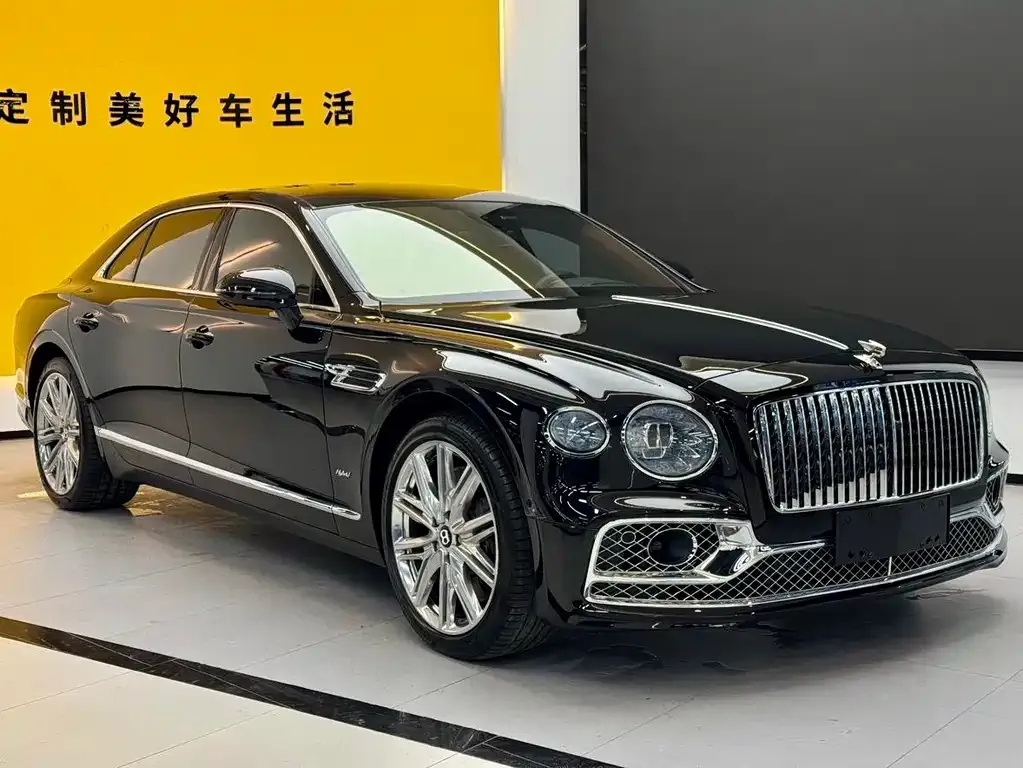 Bentley Flying Spur PHEV 2023 из CN, фото 3