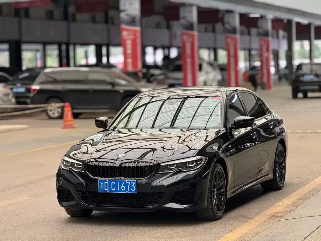 BMW 3 Series — фото 1