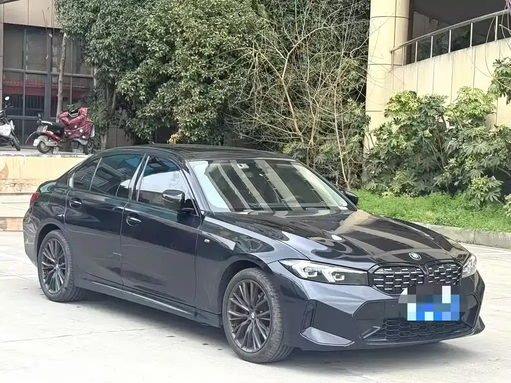 BMW 3 Series 2023 из CN, фото 8