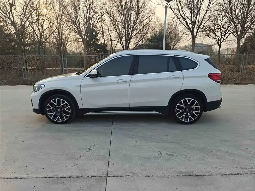 BMW X1 2022 из CN, фото 7