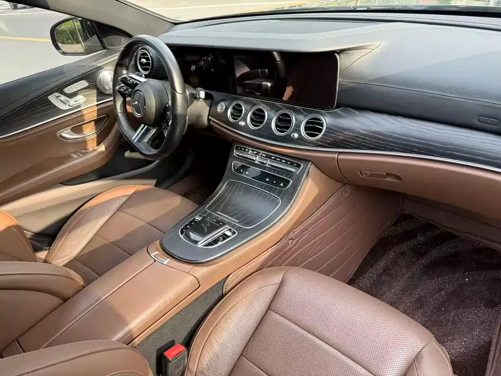 Mercedes-Benz E-Class 2021 из CN, фото 3