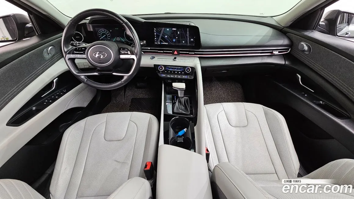 Hyundai AVANTE — фото 4
