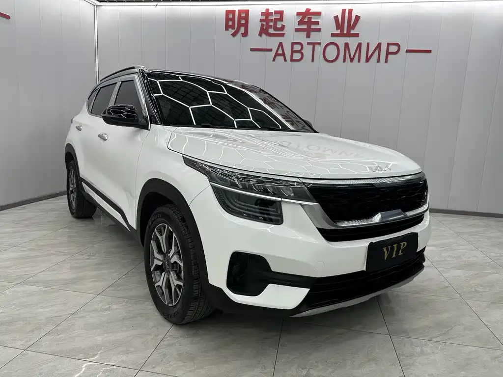 Kia KX3 2023 из CN, фото 2