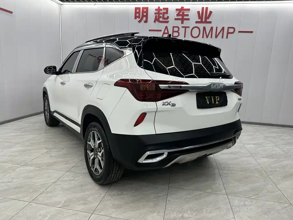 Kia KX3 2023 из CN, фото 3